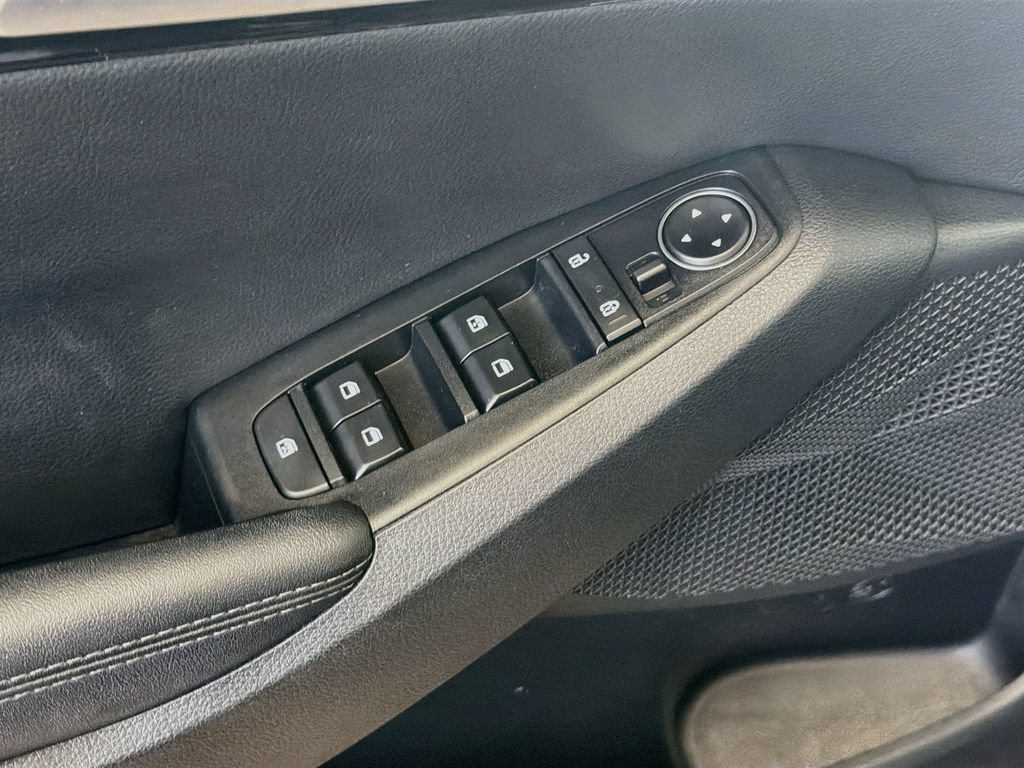 Used 2022 Kia Seltos EX AWD/4WD image 19