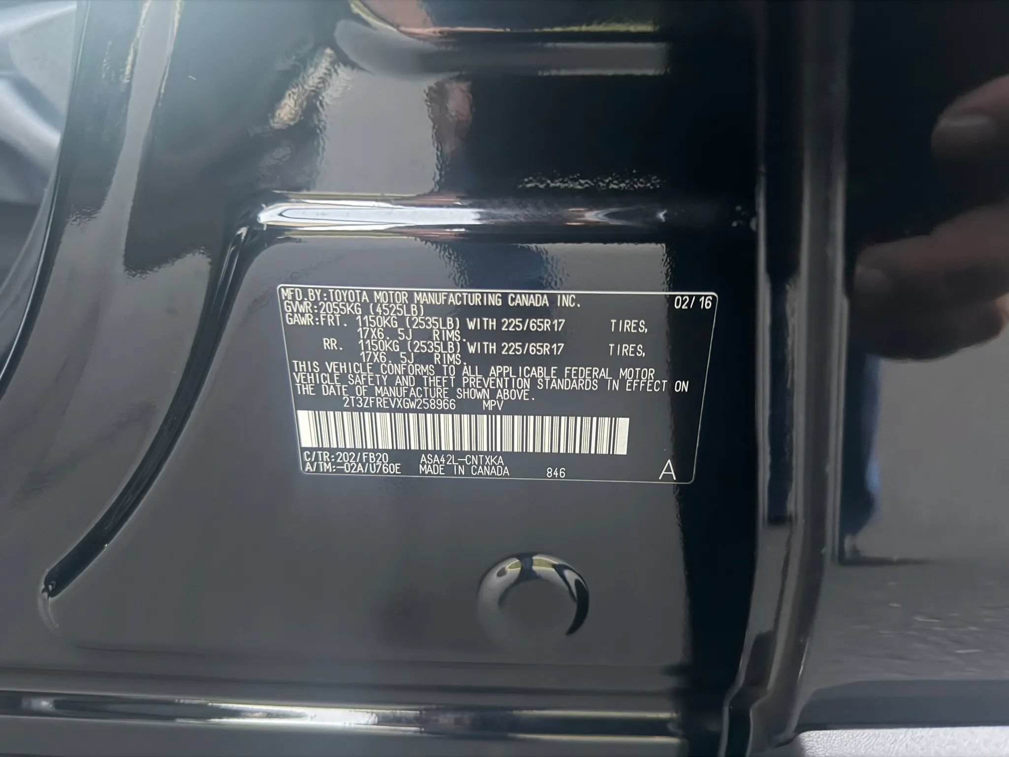 Used 2016 Toyota RAV4 LE FWD image 26