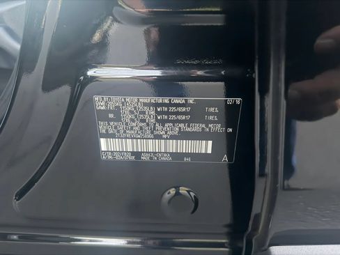 Used 2016 Toyota RAV4 LE FWD image 26