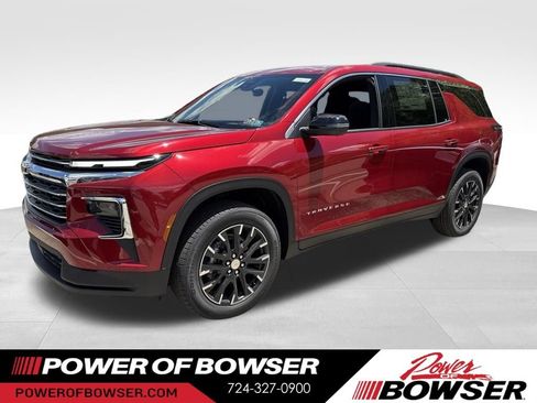 New 2026 Chevrolet Traverse LT w/ Sun and Wheel Package AWD/4WD image 1
