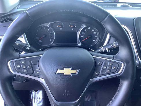 Used 2023 Chevrolet Equinox LT FWD image 16