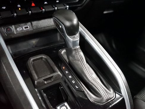 Used 2024 Chevrolet Colorado LT w/ LT Convenience Package image 21