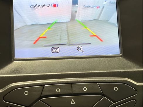 Used 2015 Ford Fusion SE FWD image 17