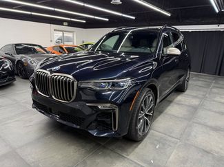 Used 2020 BMW X7 M50i video 1