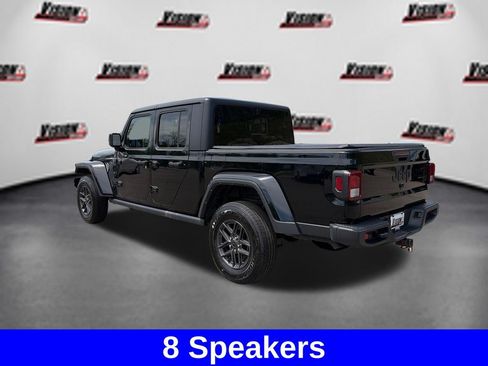 Used 2021 Jeep Gladiator Sport AWD/4WD image 8