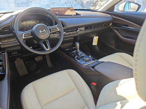 Certified 2025 MAZDA CX-30 AWD 2.5 S w/ Premium Package image 3