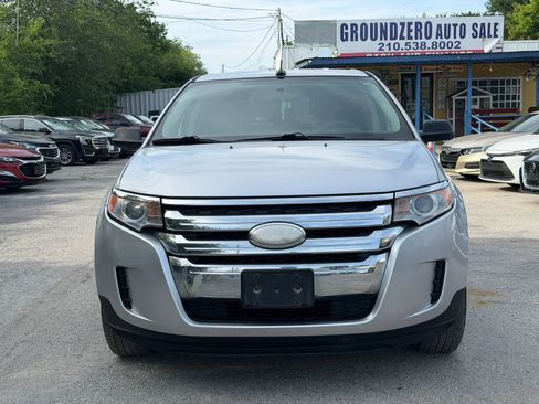 Used 2012 Ford Edge SE FWD image 2
