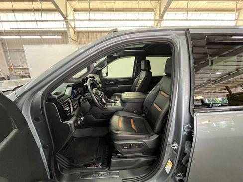Used 2024 GMC Sierra 3500 AT4 w/ AT4 Premium Plus Package AWD/4WD image 16