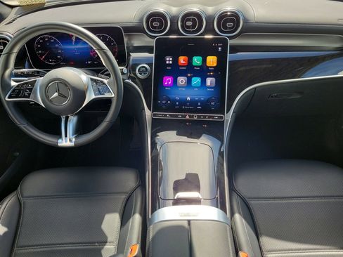 Certified 2025 Mercedes-Benz GLC 300 image 15