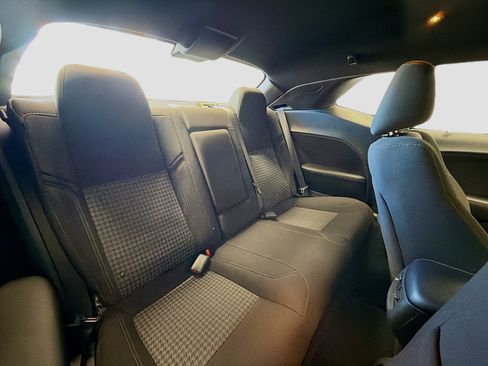 Used 2021 Dodge Challenger SXT image 16