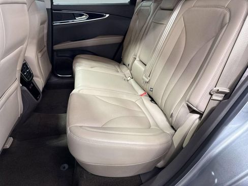 Certified 2023 Lincoln Nautilus Reserve AWD/4WD image 27