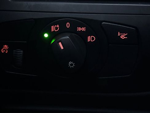 Used 2007 BMW M6 Convertible image 23