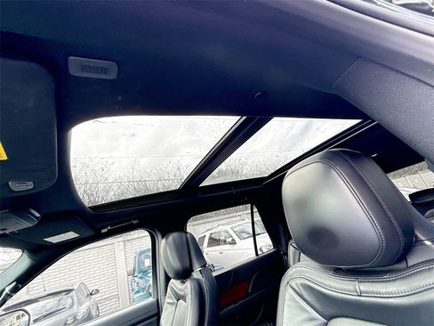 Used 2021 Lincoln Navigator Reserve image 24