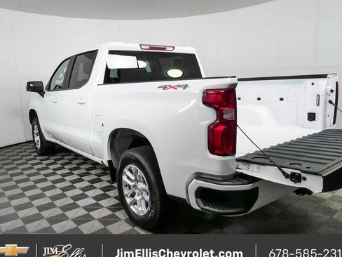 Certified 2026 Chevrolet Silverado 1500 RST AWD/4WD image 30