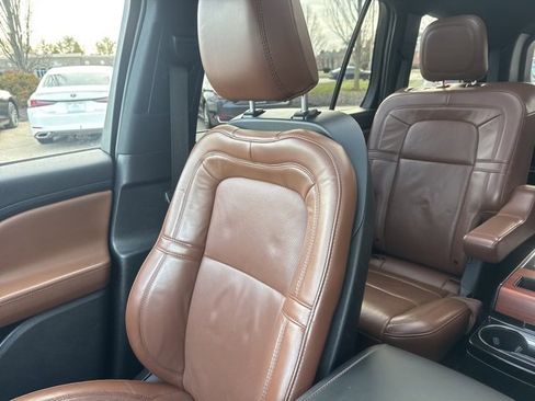 Used 2021 Lincoln Aviator Grand Touring w/ Equipment Group 301A image 34