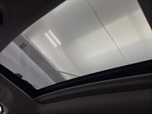 Used 2025 Subaru Outback Touring w/ Popular Package #2 image 25