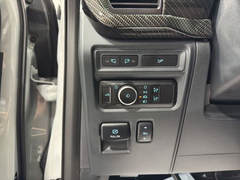 Used 2023 Ford F150 Lariat w/ Equipment Group 502A High image 23