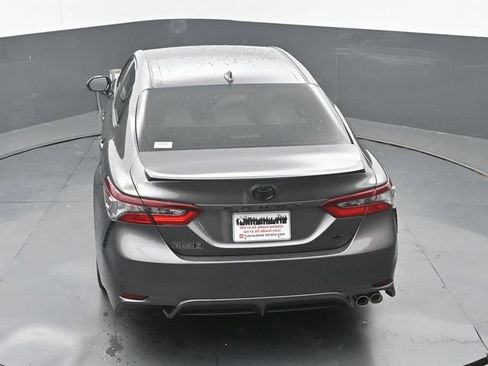 Used 2024 Toyota Camry SE w/ Convenience Package FWD image 31