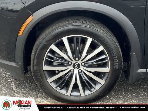 Used 2025 INFINITI QX60 Sensory AWD/4WD image 9