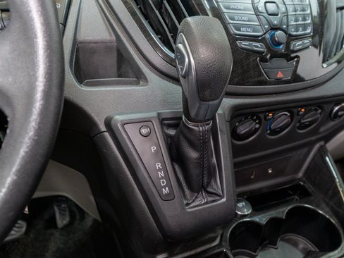 Used 2015 Ford Transit 150 130 Low Roof w/ Exterior Upgrade Package RWD image 29
