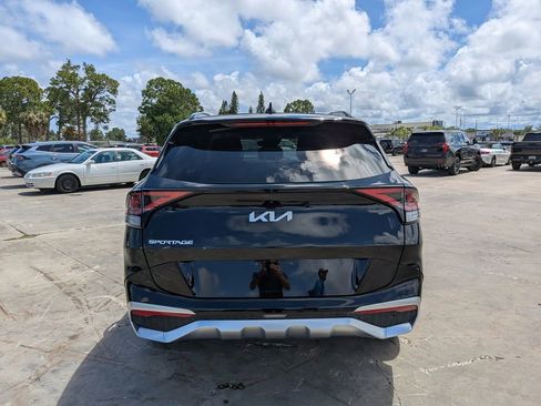 Certified 2023 Kia Sportage SX FWD image 6