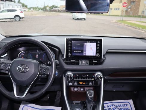 Used 2019 Toyota RAV4 Limited w/ Carpet Mat Package AWD/4WD image 7