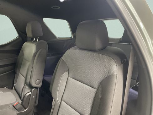 Used 2023 Chevrolet Traverse LT AWD/4WD image 10