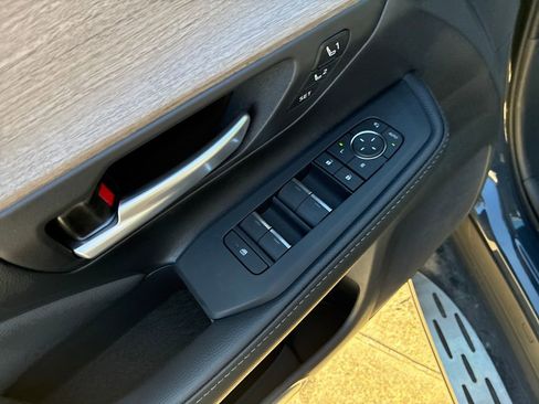 New 2026 Toyota Grand Highlander Platinum image 13