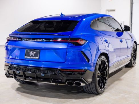 Used 2022 Lamborghini Urus image 9