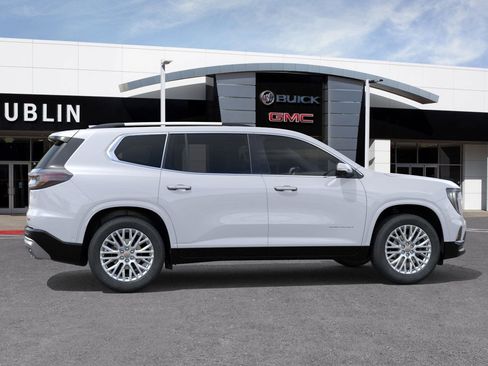 New 2026 GMC Acadia Denali w/ Super Cruise Package image 3