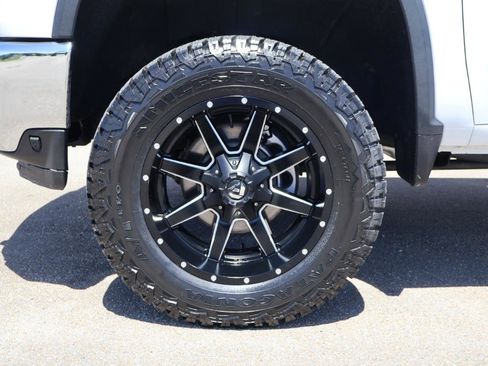 Used 2021 Chevrolet Silverado 2500 LTZ AWD/4WD image 14