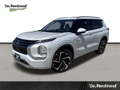 New 2025 Mitsubishi Outlander SEL