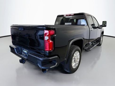 Used 2023 Chevrolet Silverado 2500 High Country w/ Z71 Off-Road Package AWD/4WD image 7