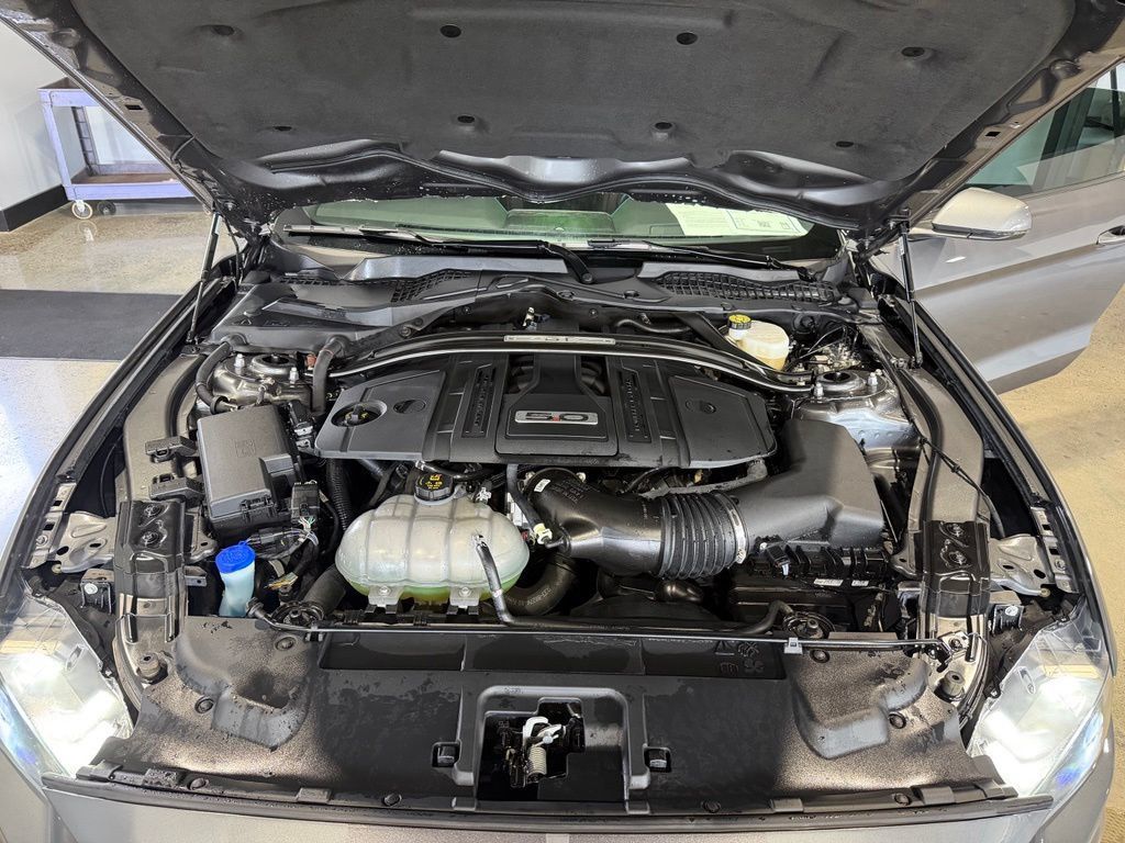 Used 2021 Ford Mustang GT Premium w/ GT Performance Package RWD image 25
