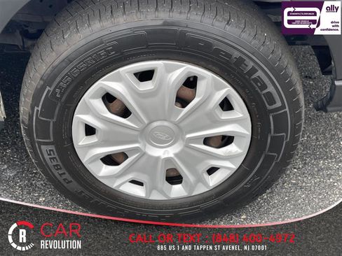 Used 2019 Ford Transit 350 XLT RWD image 36