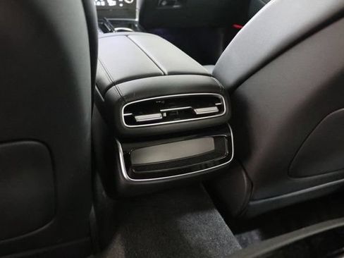 Used 2025 Genesis G80 2.5T AWD/4WD image 33