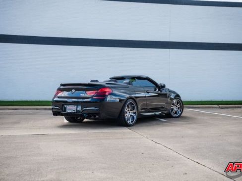 Used 2013 BMW M6 Convertible RWD image 21