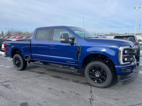 New 2026 Ford F250 XLT w/ XLT Premium Package AWD/4WD image 2