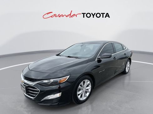 Used 2020 Chevrolet Malibu LT image 1