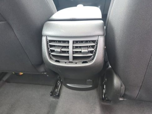 Used 2024 Chevrolet Malibu LT image 14