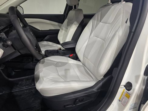 New 2025 Ford Mustang Mach-E Premium w/ Interior Protection Package AWD/4WD image 18