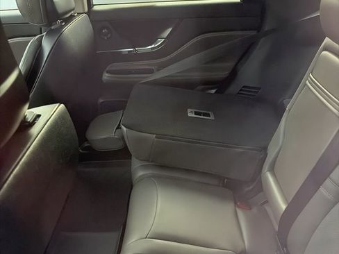 Used 2024 Lincoln Corsair Reserve w/ Equipment Group 202A image 13