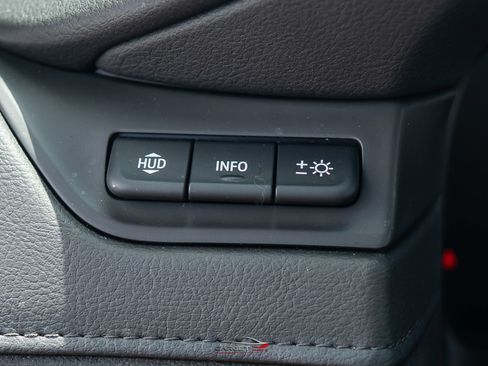 Used 2019 Cadillac Escalade ESV Premium Luxury AWD/4WD image 36