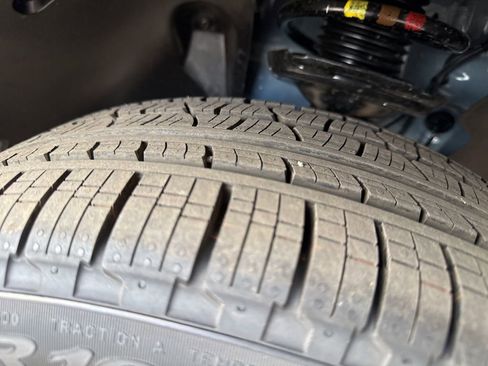 New 2026 Volkswagen Tiguan SE image 28