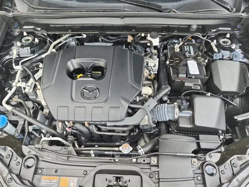 Used 2025 MAZDA CX-30 AWD 2.5 S w/ Preferred Package image 34
