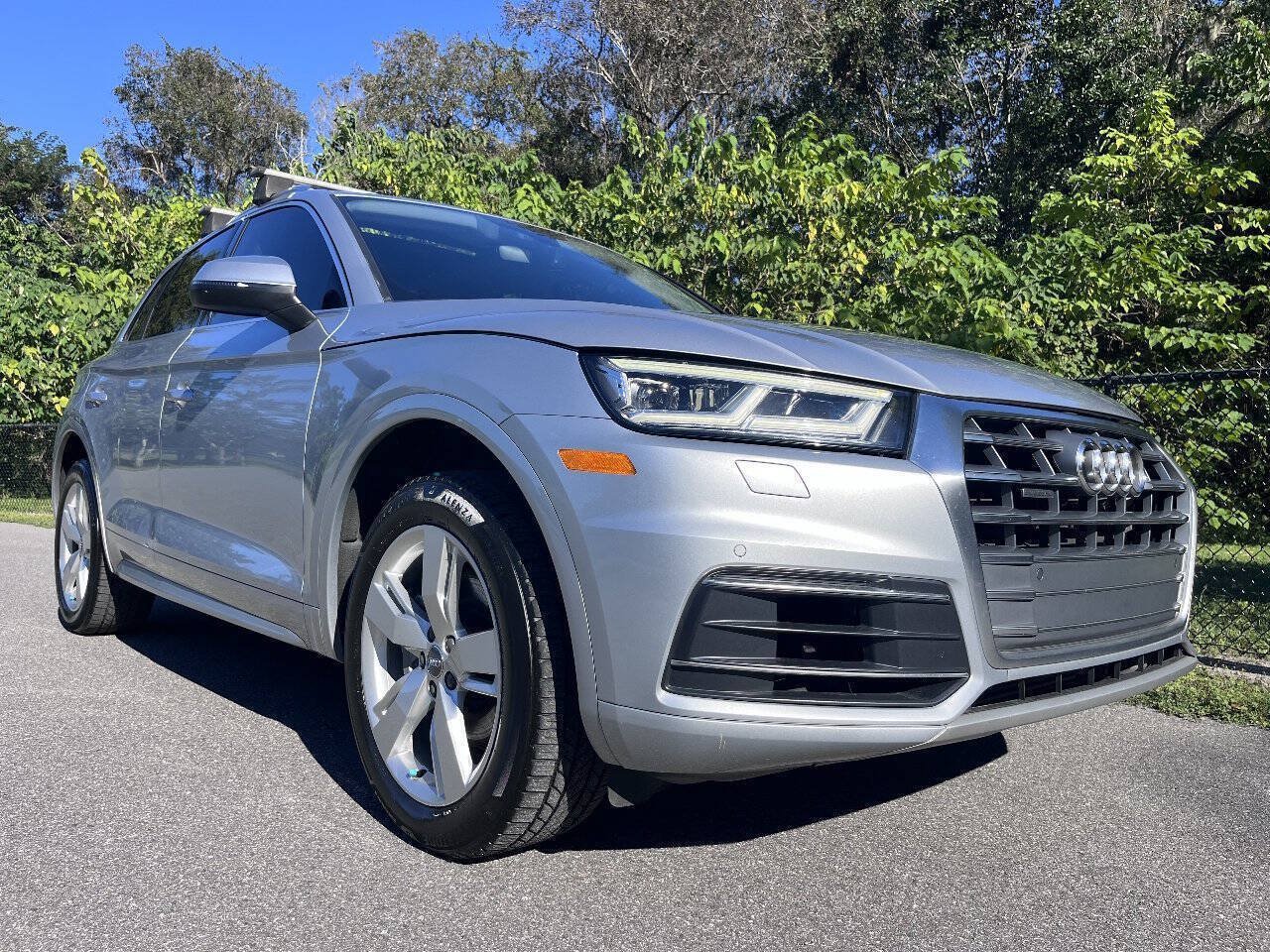 Used 2018 Audi Q5 2.0T Premium Plus w/ Premium Plus Package AWD/4WD image 16