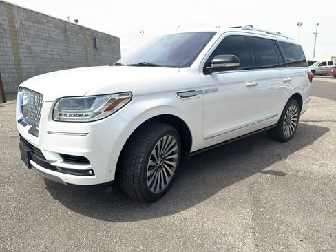 Used 2018 Lincoln Navigator Reserve w/ Technology Package AWD/4WD image 1