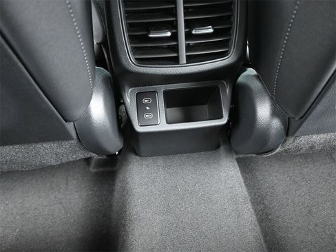 New 2026 Kia Seltos SX image 14