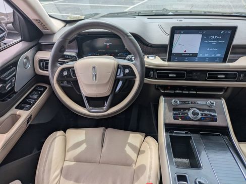 Used 2022 Lincoln Aviator Grand Touring w/ Equipment Group 301A AWD/4WD image 24