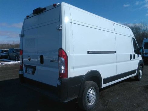 Used 2025 RAM ProMaster 2500 w/ Convenience Group FWD image 10